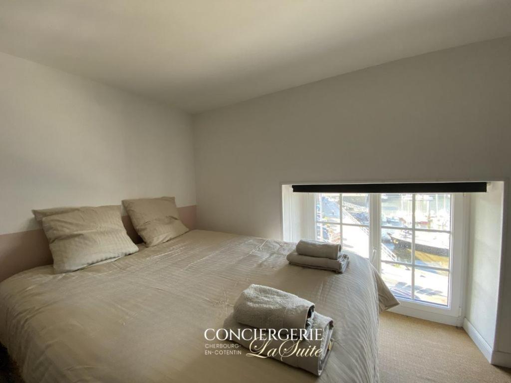 L'Escale Cherbourgeoise ภายนอก รูปภาพ